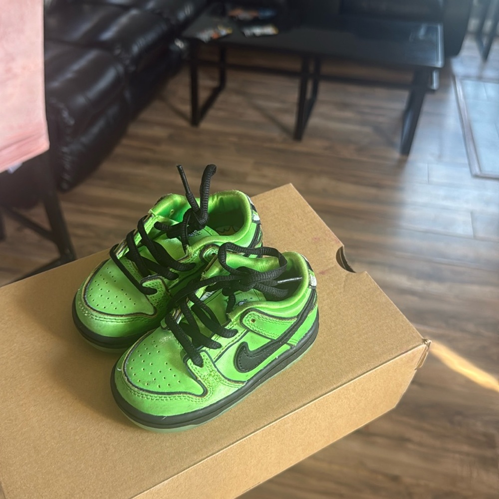 Kids shoes